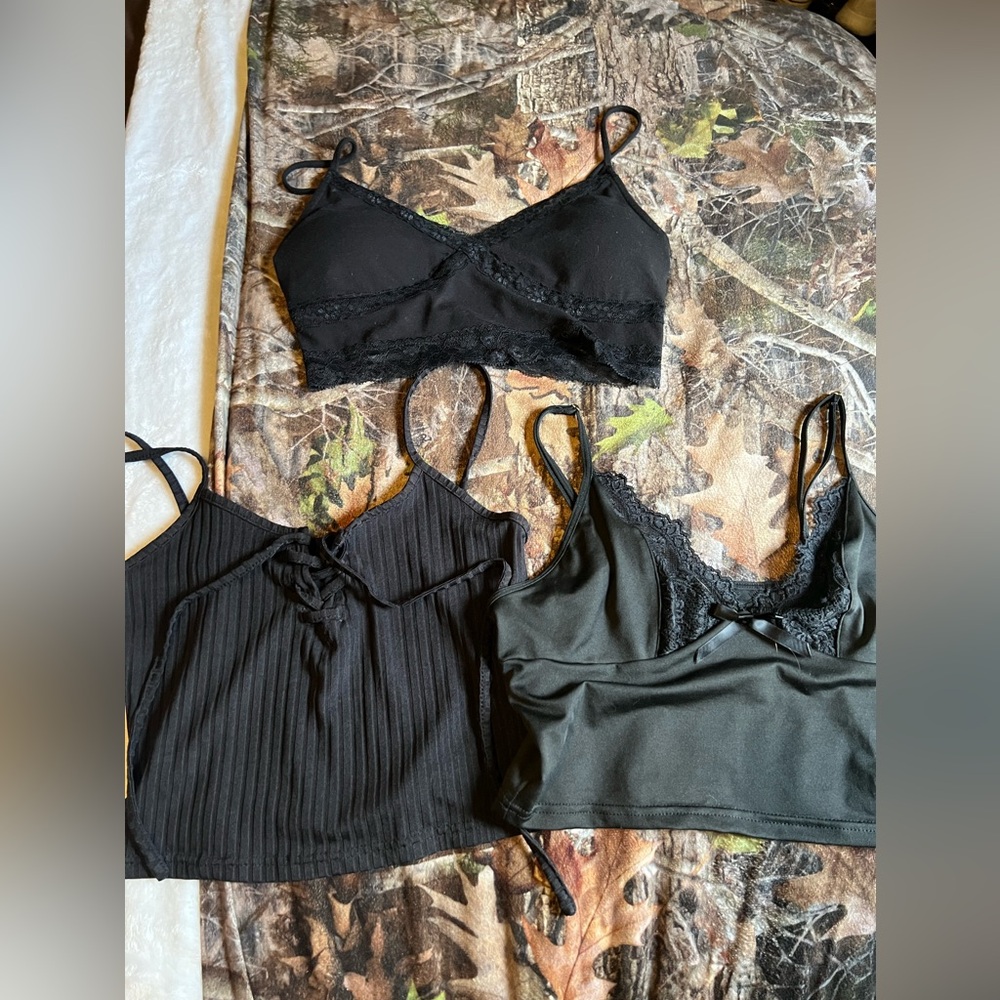 Women’s tank tops